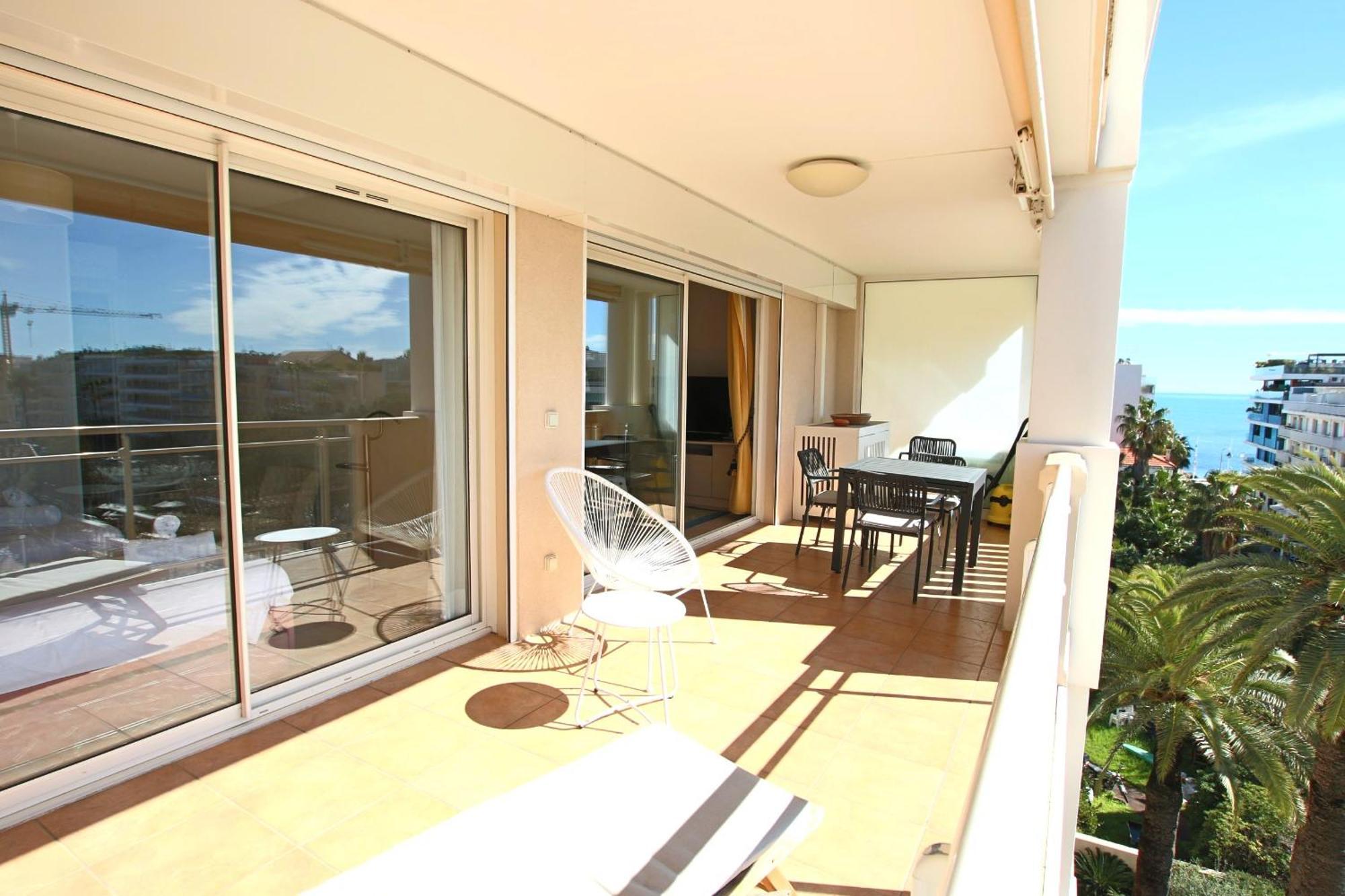 Apartment 2 Bedrooms 2 Bathrooms Clear View In Palm Beach Area Cannes Exterior photo